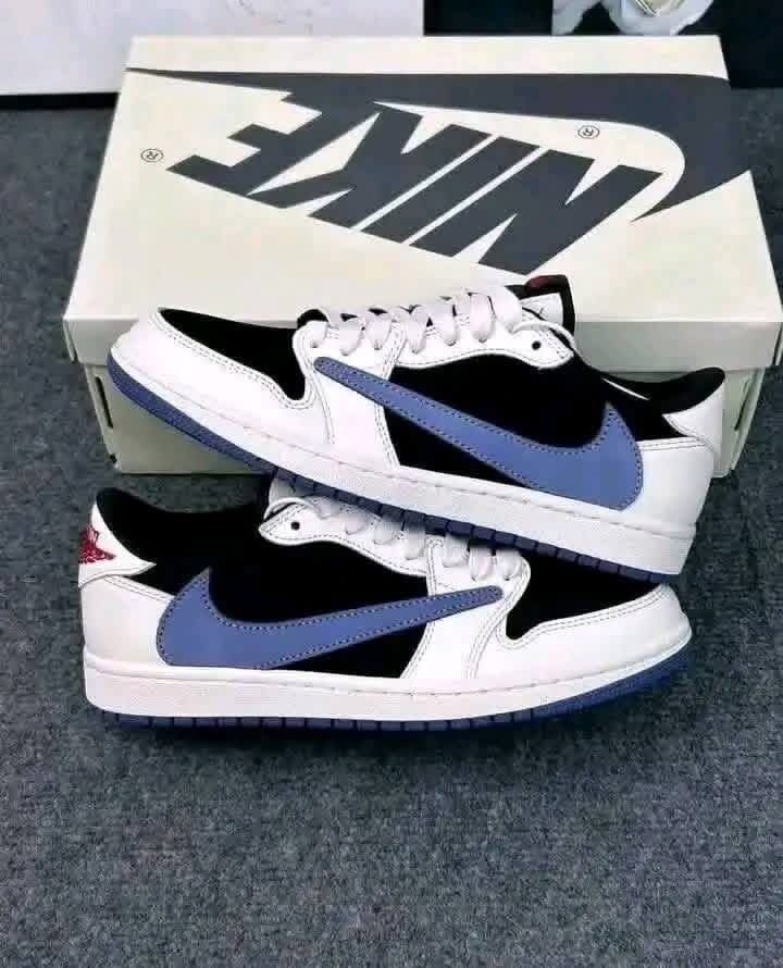 Apparel & Footwear